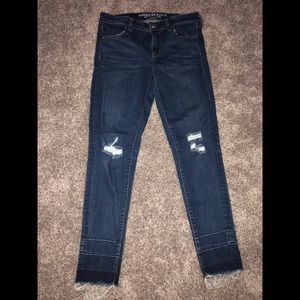 Distressed Jeggings